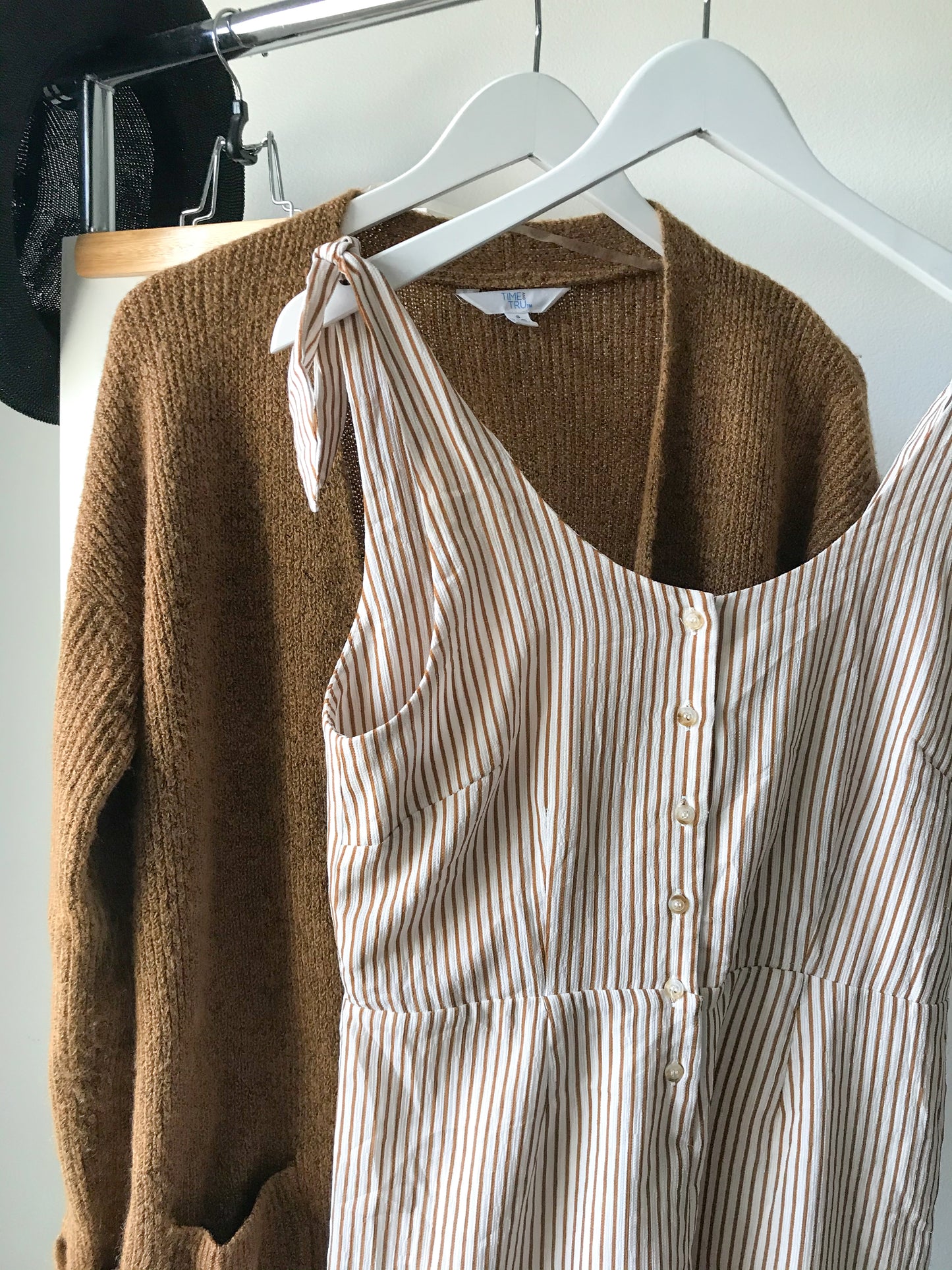 Outfit Bundle. Size small.