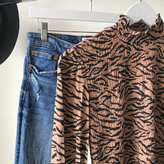 Outfit bundle. Size Small