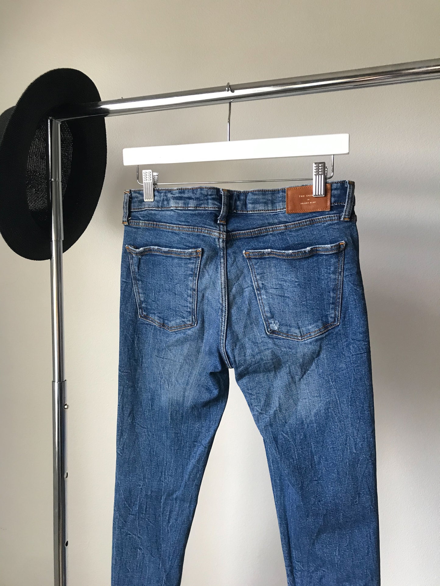 Outfit bundle. Size Small