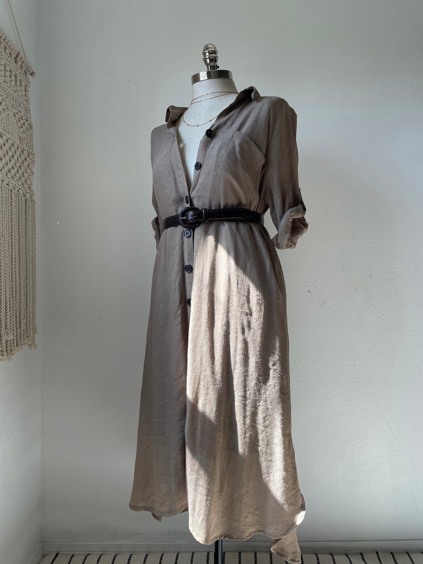 Curated Capsules. Taupe. Size Large. 6 items.