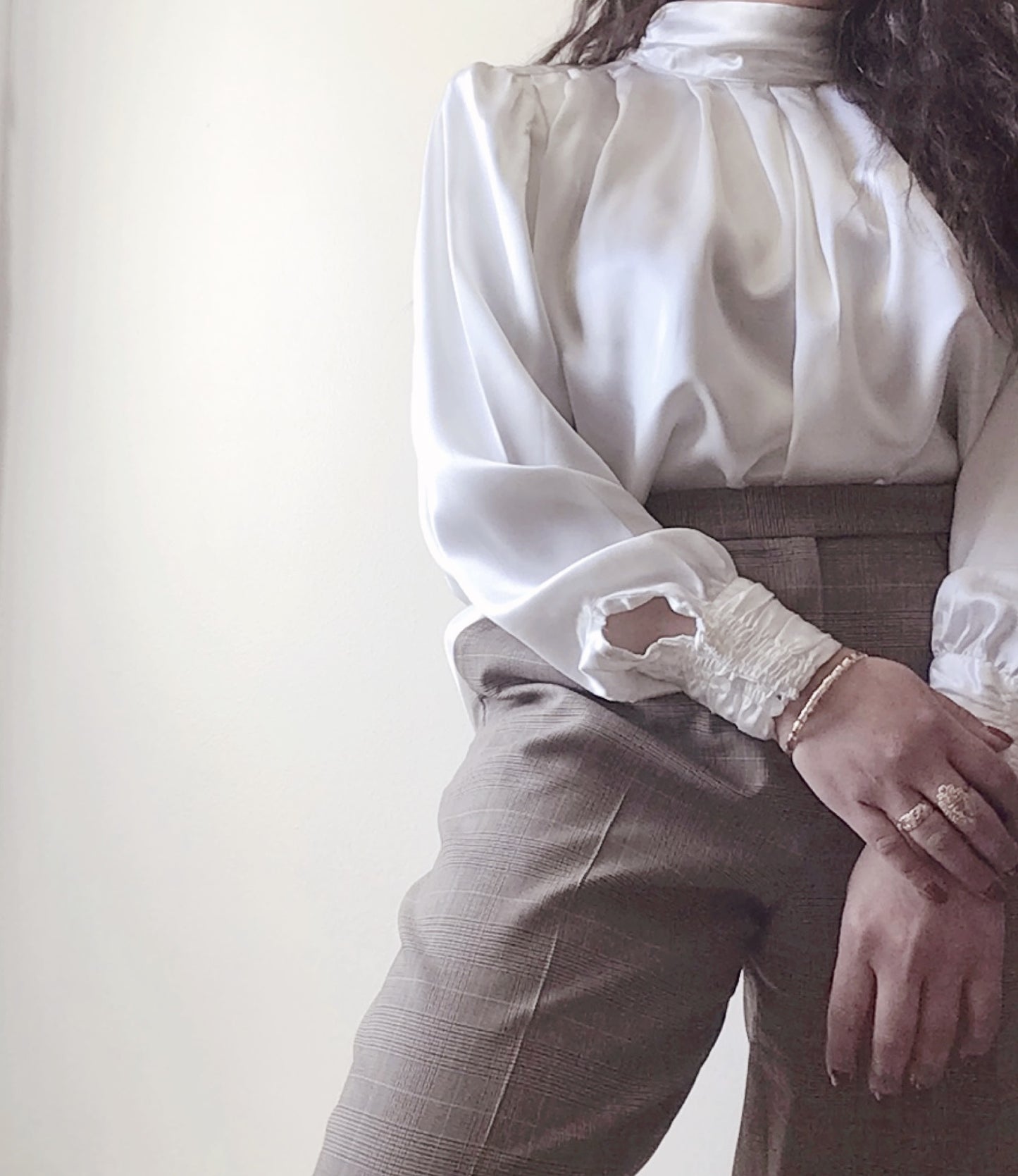 Curated Capsules. Taupe. Size Large. 6 items.