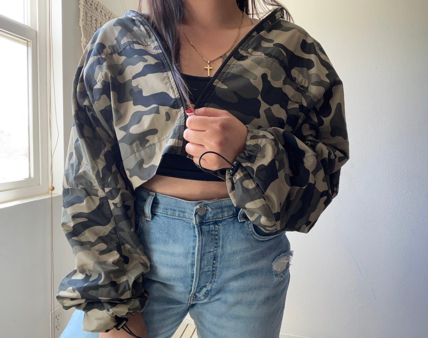 Zara camo windbreaker jacket. Size Large.