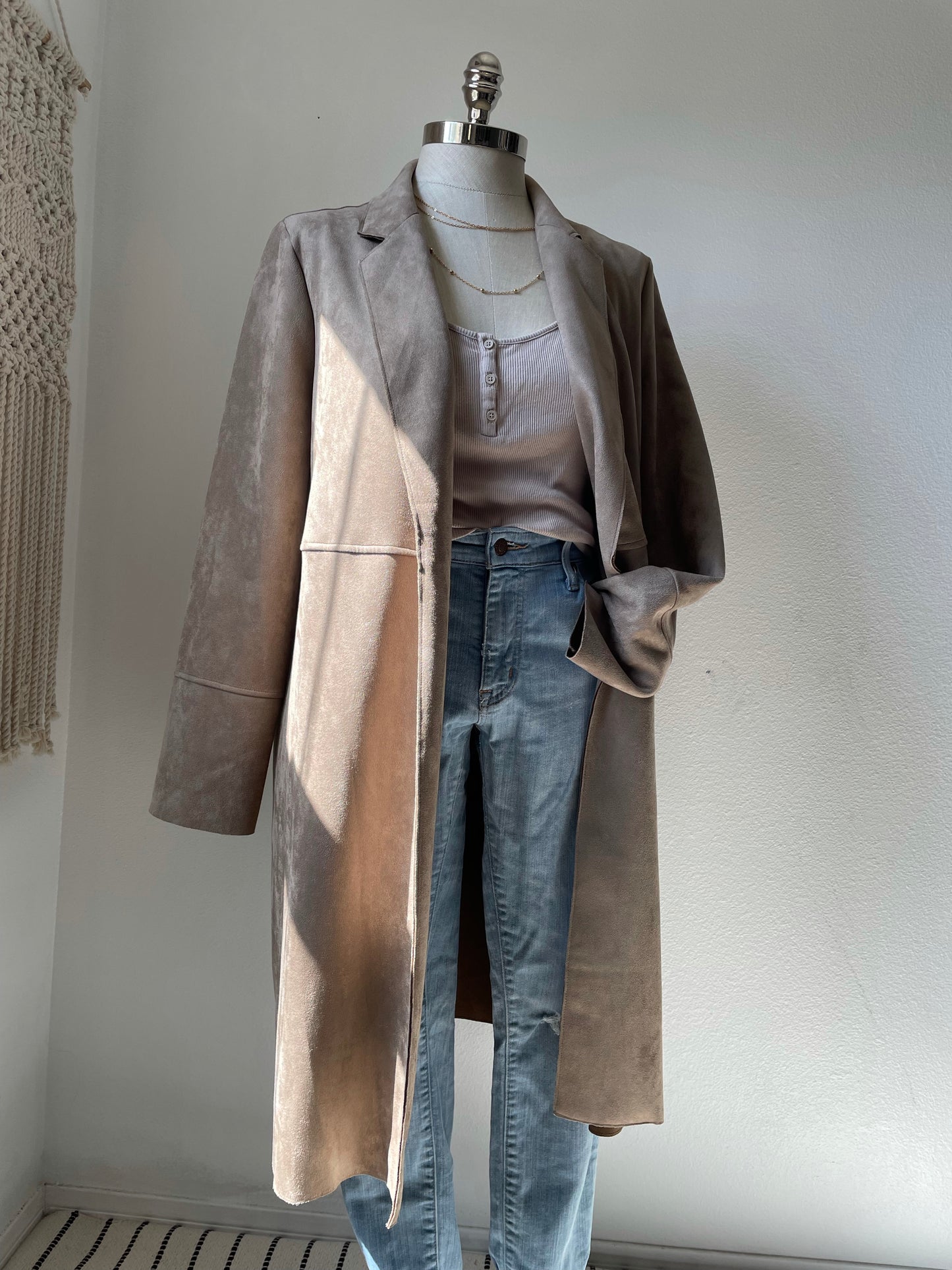 Curated Capsules. Taupe. Size Large. 6 items.